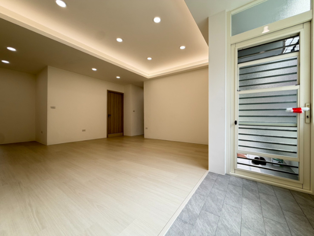 ☀泰山買房賣屋18甲精緻邊間美裝宅,新北市泰山區明志路一段