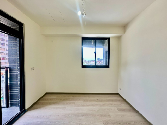 ☀泰山買房賣屋新屋明廳高樓採光大兩房車,新北市泰山區明志路二段