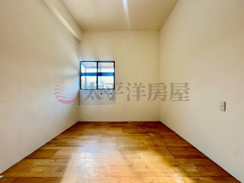 ☀雙捷運最低總價採光美宅(工業用),新北市泰山區德安街