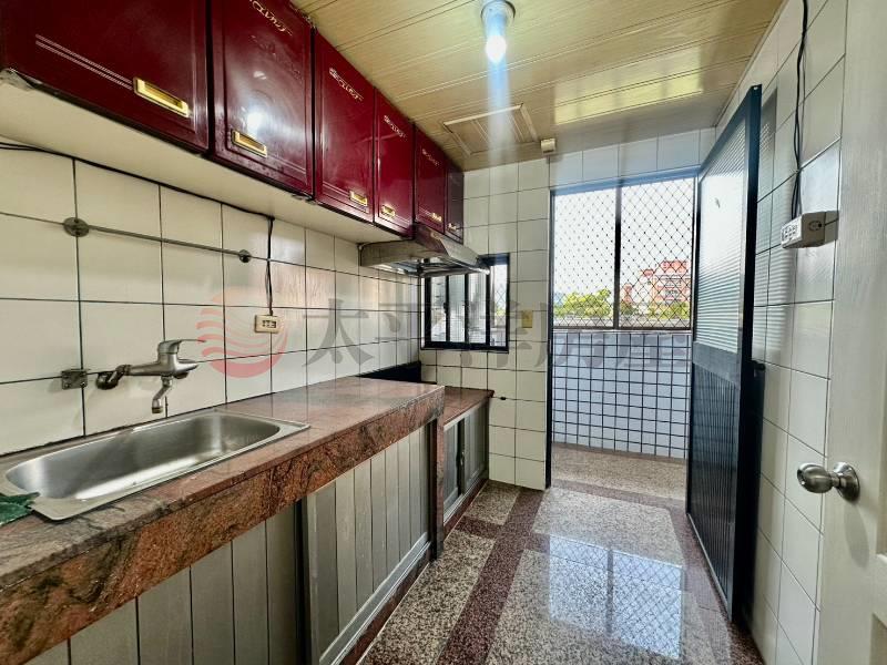 ☀雙捷運最低總價採光美宅(工業用),新北市泰山區德安街