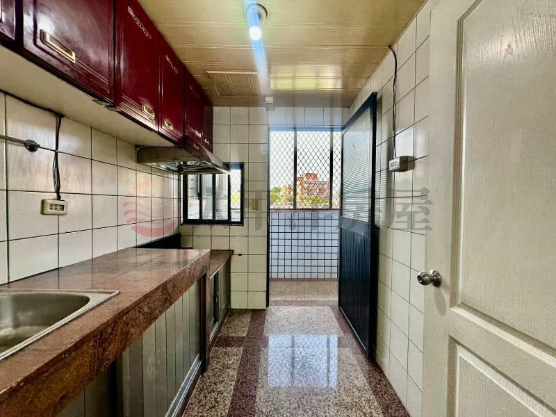 ☀雙捷運最低總價採光美宅(工業用),新北市泰山區德安街