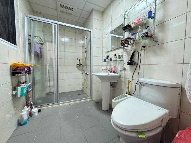 ☀五股買房賣屋稀有好停車築樂邊間透天,新北市五股區御史路