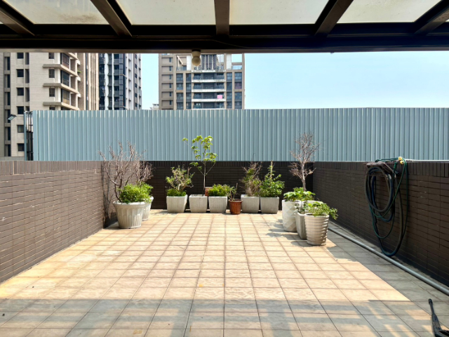 五股買房賣屋SKY1大露臺精裝兩房車,新北市五股區新五路三段