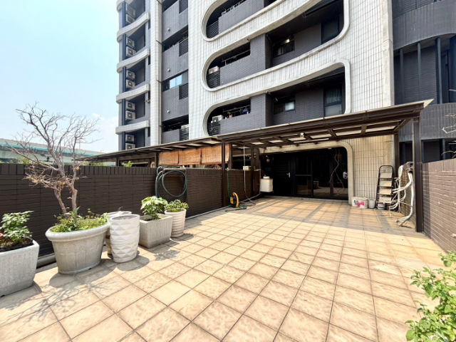 五股買房賣屋SKY1大露臺精裝兩房車,新北市五股區新五路三段