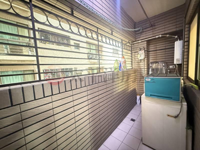 泰山買房賣屋可可亞明亮三房車,新北市泰山區文程路