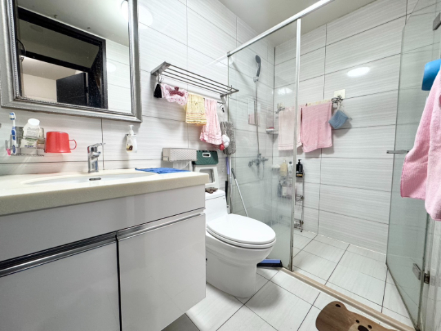 ☀五股買房賣屋享樂house輕屋齡三房車,新北市五股區芳洲一路