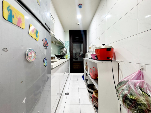 ☀五股買房賣屋享樂house輕屋齡三房車,新北市五股區芳洲一路