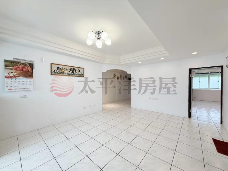 ☀泰山買房賣屋天然瓦斯清幽6房頂佳,新北市泰山區辭修路