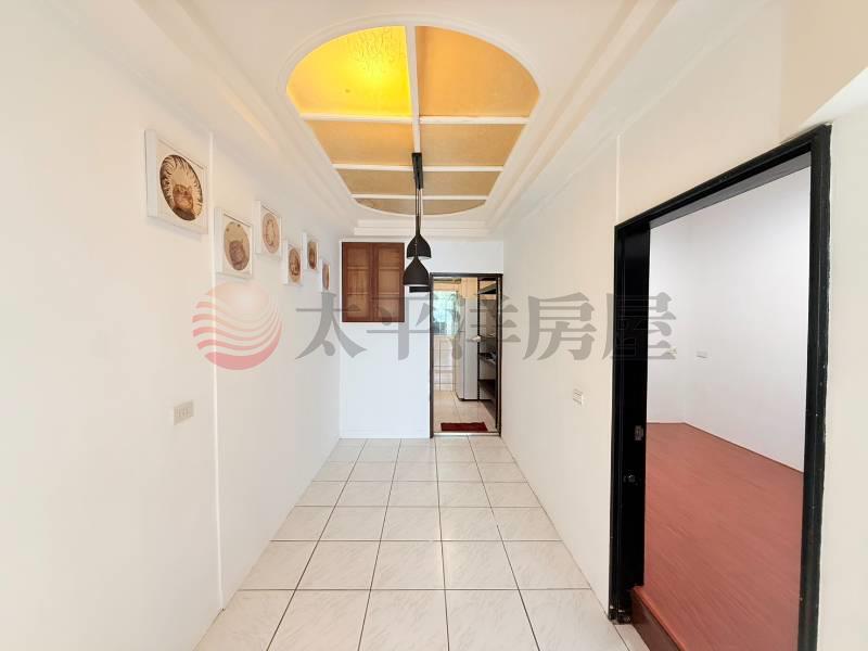 ☀泰山買房賣屋天然瓦斯清幽6房頂佳,新北市泰山區辭修路