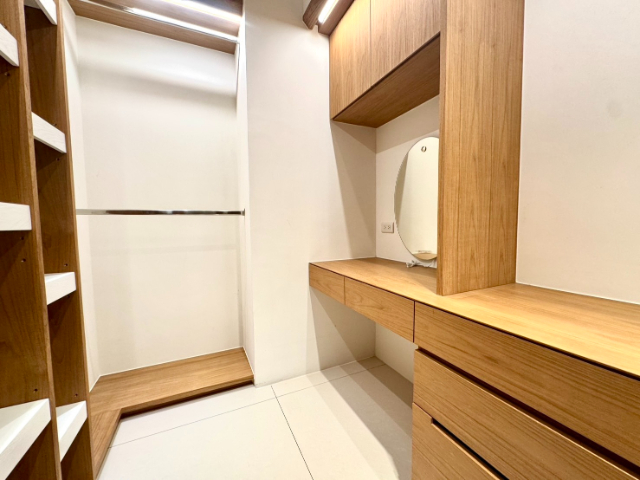 泰山買房賣屋金璽御品．雙捷運三房平車,新北市泰山區明志路三段