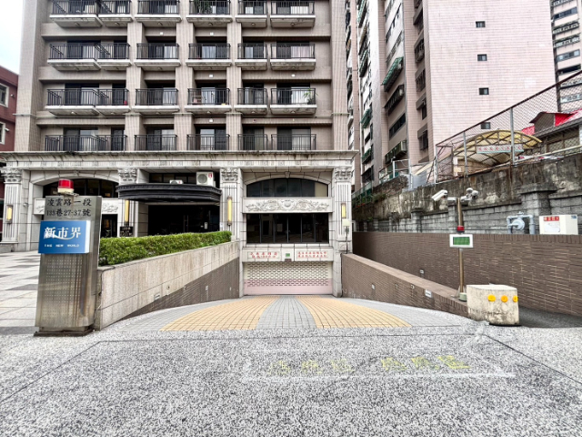 五股買房賣屋立信輕奢美宅,新北市五股區凌雲路一段