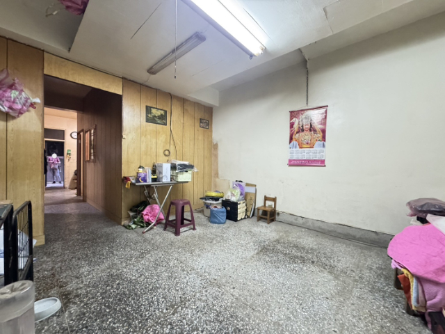 泰山買房賣屋低總價免爬樓梯公寓,新北市泰山區明志路二段