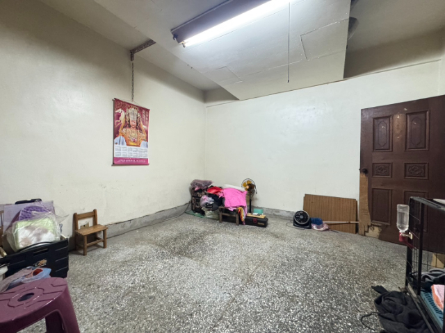 泰山買房賣屋低總價免爬樓梯公寓,新北市泰山區明志路二段