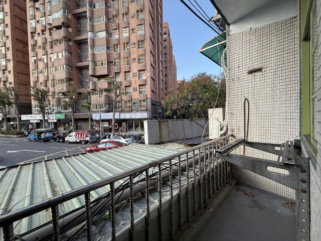 五股買房賣屋自強低總價稀有透天厝,新北市五股區水碓路