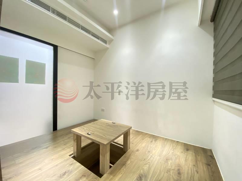 五股買房賣屋新五綻美妝二房車,新北市五股區新五路三段