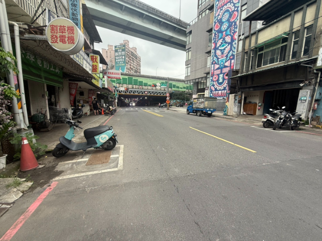 五股買房賣屋臨路方正農地,新北市五股區德音段