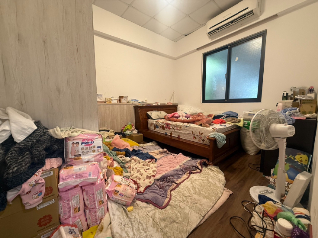 泰山買房賣屋好停車1+2金店面,新北市泰山區泰林路二段