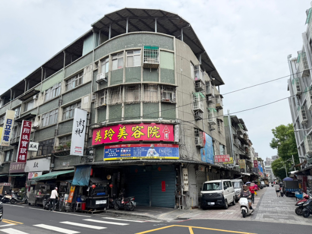 五股買房賣屋成洲置產金雞母,新北市五股區凌雲路一段