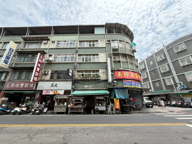 五股買房賣屋成洲置產金雞母,新北市五股區凌雲路一段
