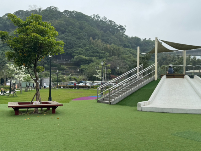 五股買房賣屋成洲置產金雞母,新北市五股區凌雲路一段