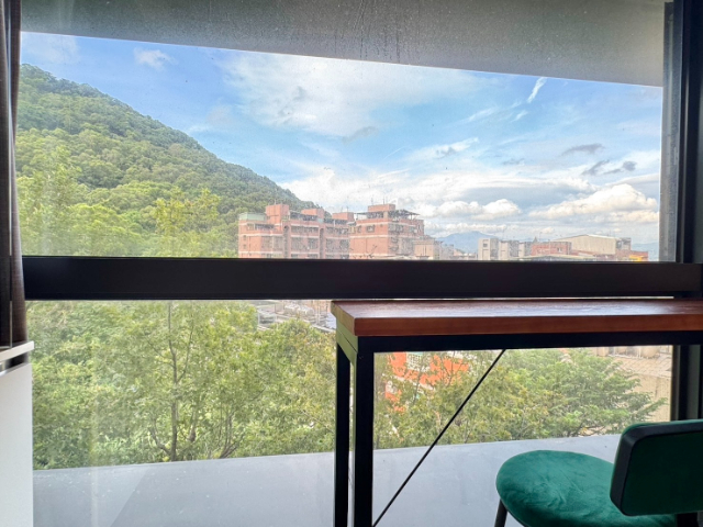五股買房賣屋映窗山景小宅房車,新北市五股區水碓五路