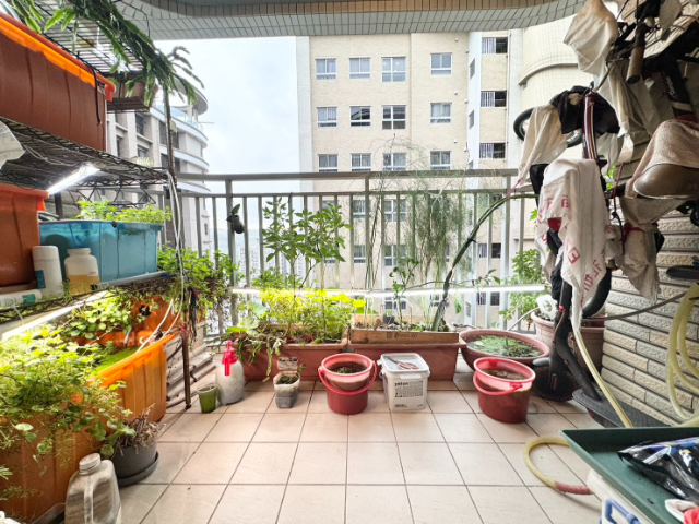 五股買房賣屋麗寶微風高樓逸居三房車,新北市五股區新五路三段