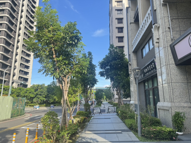 五股買房賣屋神采飛揚店面,新北市五股區新城六路