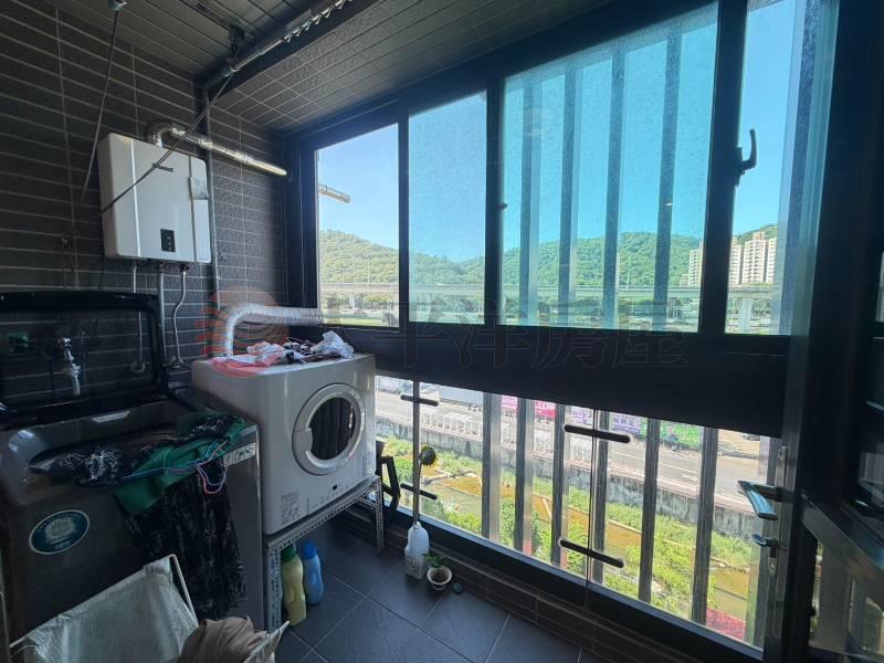 藝舍唯一兩房平車,新北市泰山區忠孝街