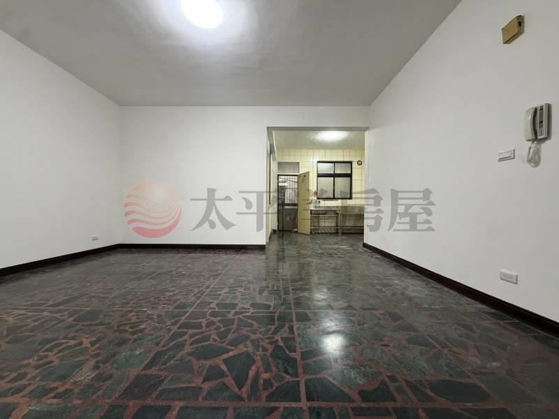 五股買房賣屋好入手稀有公寓,新北市五股區成泰路一段