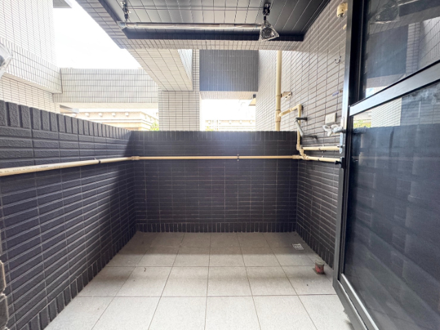 五股買房賣屋全新前後陽台大兩房車,新北市五股區西雲路