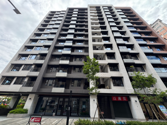 五股買房賣屋全新前後陽台大兩房車,新北市五股區西雲路