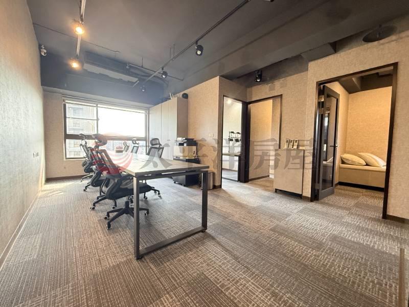 五股買房賣屋景漾邊間明亮景觀美宅,新北市五股區成泰路三段