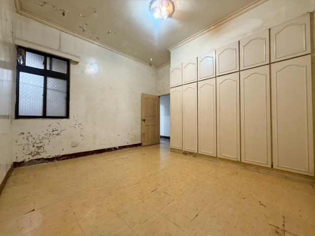 泰山買房賣屋10米大面寬邊間採光一樓,新北市泰山區泰林路二段